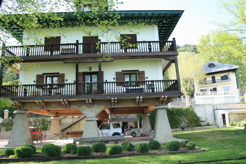 Apartament El Horreo Miraflores de la Sierra Zewnętrze zdjęcie
