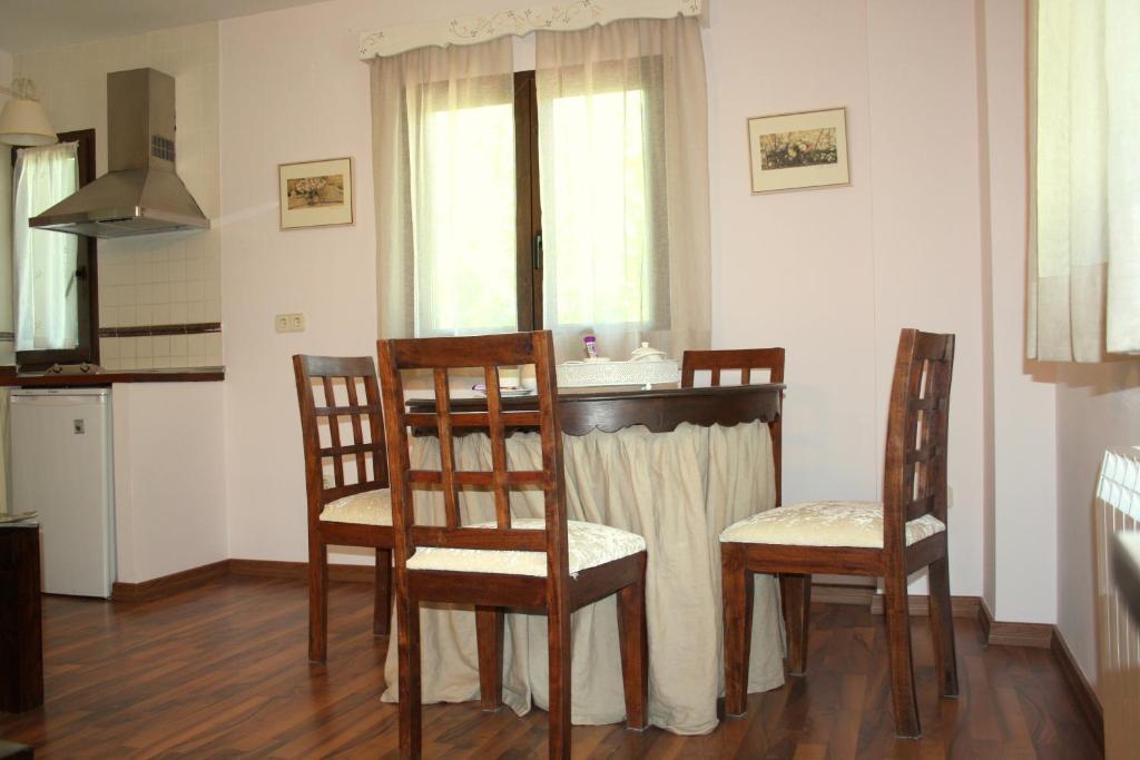 Apartament El Horreo Miraflores de la Sierra Pokój zdjęcie