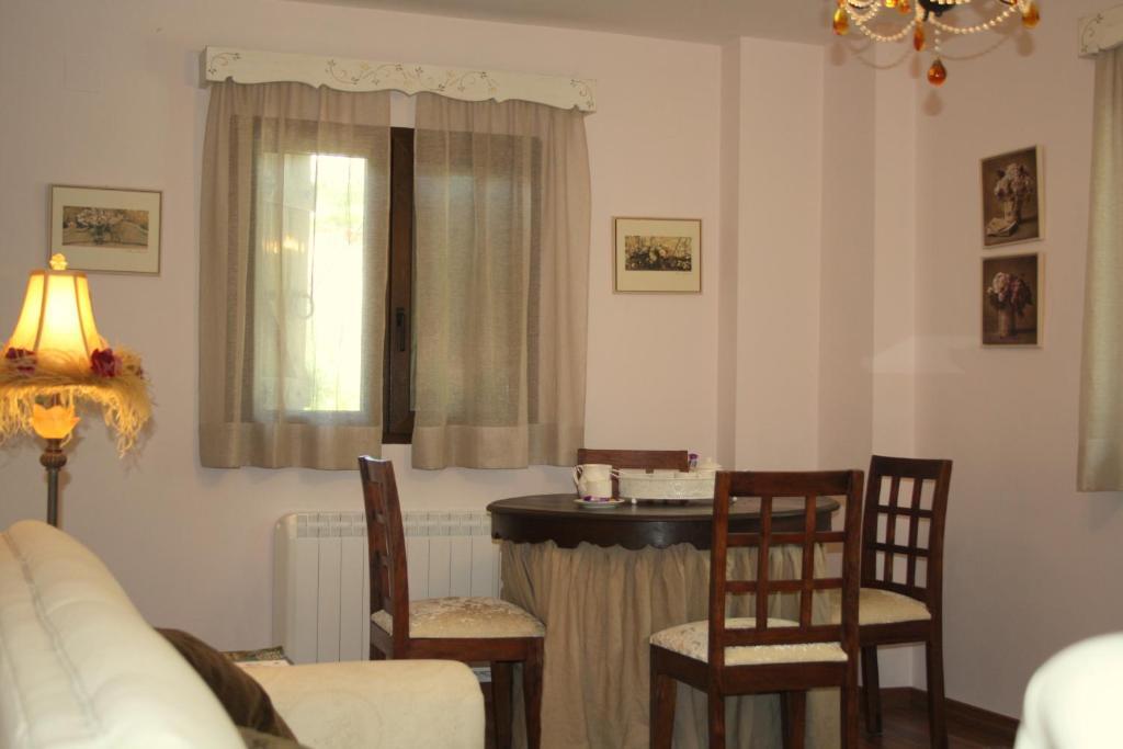 Apartament El Horreo Miraflores de la Sierra Pokój zdjęcie